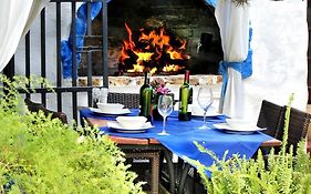 Athenian Villa